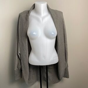 Bluenotes Women's Large Long Sleeve Open Shrug‎ Draped Collar Gray Below Waist